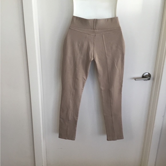 Chocolate U.S.A.  Stretch Cream Leggings Size Large $ 25 - Picture 6 of 8